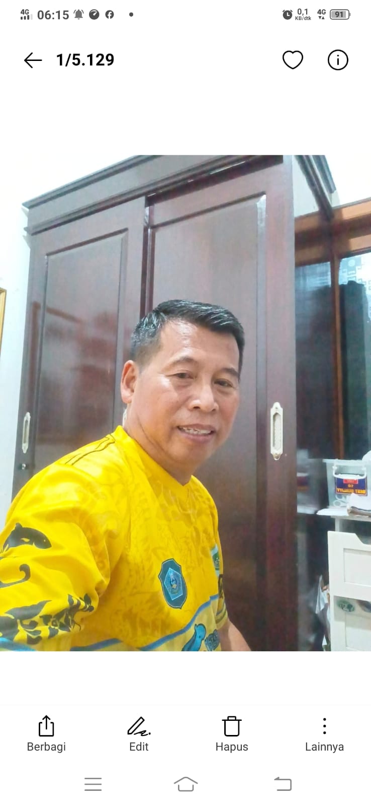 SUKA OLAHRAGA LARI: Lurah Sidoharjo, Kecamatan Lamongan, Subakat, S.Sos.