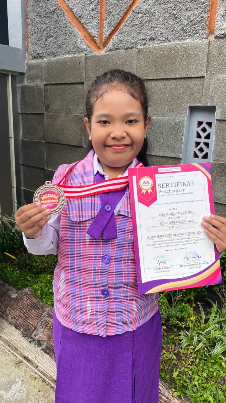 MINTA BANTUAN GURU LES: Aerilyn Bellvania Putri. (IST/RDR.LMG)