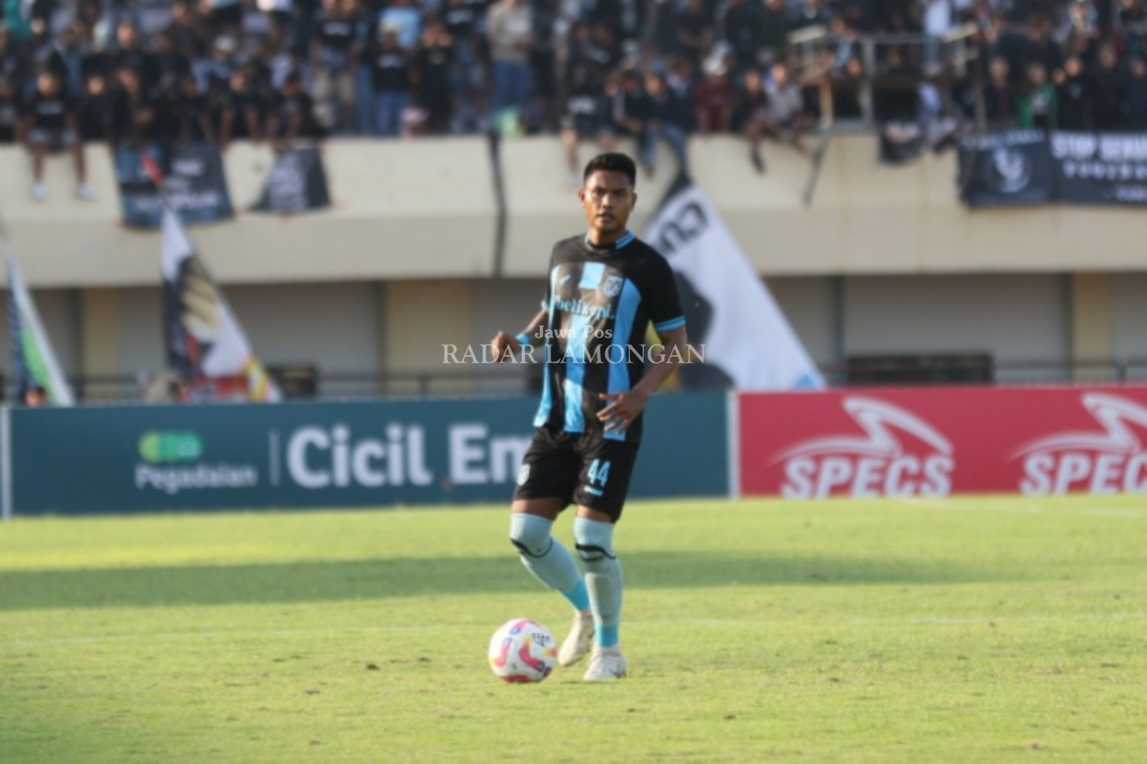 JADI OPSI: Sejumlah pemain disiapkan untuk mengantisipasi jika stoper berpaspor Perancis, Fabien Garcia belum menunjukkan penampilan maksimal.