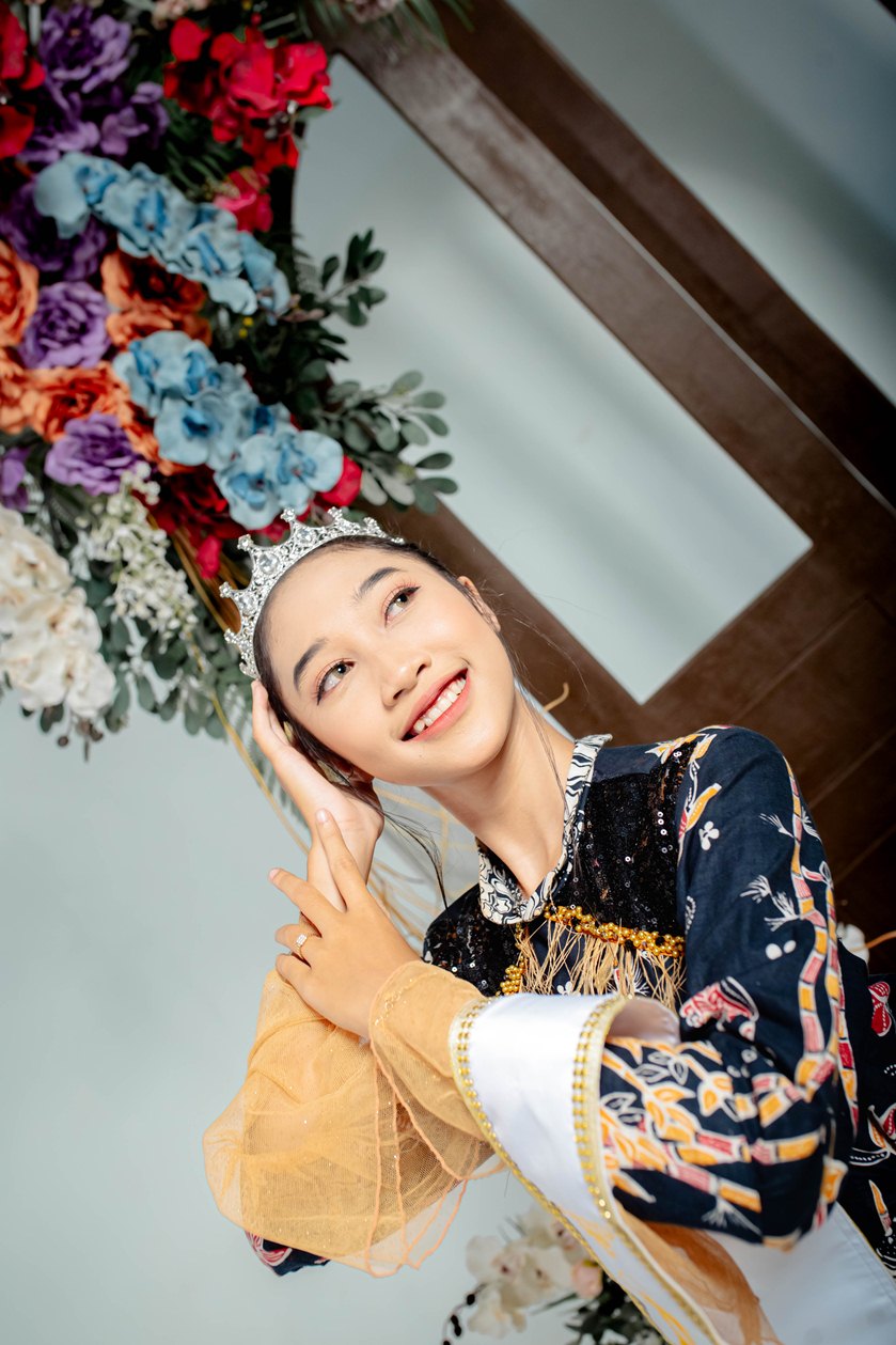 SUKA MENARI: Hafshoh Nurrifdah Zakiyyah, siswi SMA Negeri 1 Lamongan. (IST/RDR.LMG)