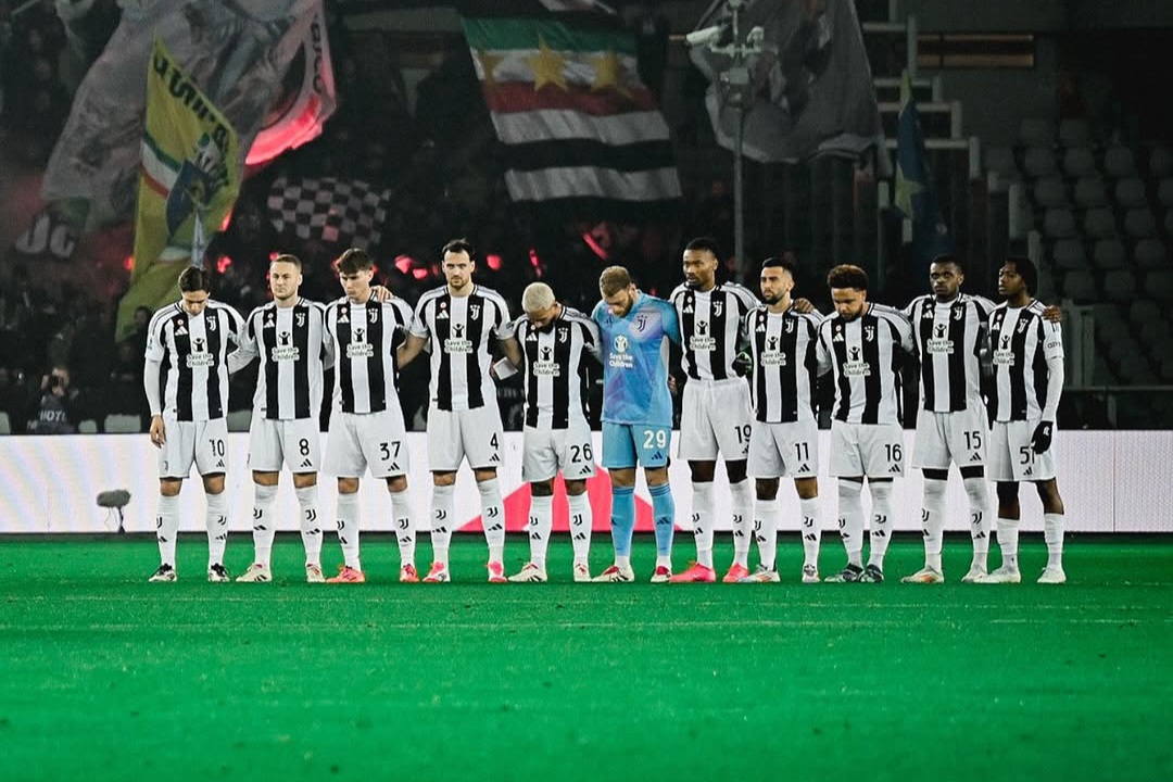 Beberapa pertandingan penting Serie A pekan ke-34 mengalami penundaan jadwal sebagai bentuk penghormatan meninggalnya Paus Fransiskus.