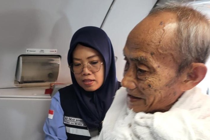 Jemaah haji yang sakit, lansia, dan disabilitas bisa mengajukan murur dan tanazul pada puncak haji.