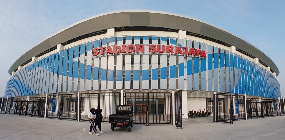MEGAH: Stadio Surajaya dipersiapkan untuk jadi kandang Persela musim depan.