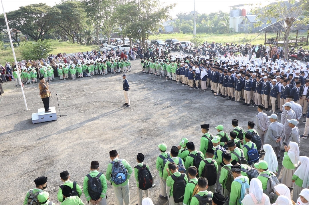 Kegiatan apel Matsama MIUS, MATAS, dan MAS Lamongan, Senin (14/7).
