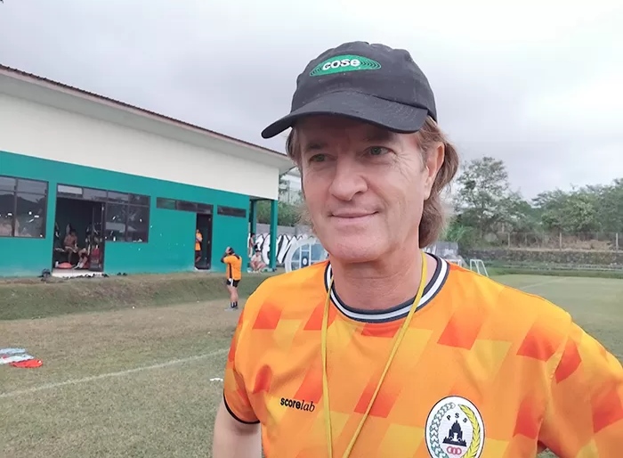 Direktur Teknis PSS Sleman Pieter Huistra (Rizky Wahyu/Radar Jogja )