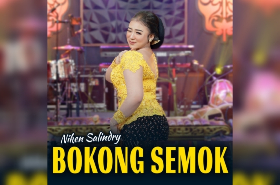 Niken Salindry tampil memikat lewat lagu viral Bokong Semok yang kini ramai di TikTok.