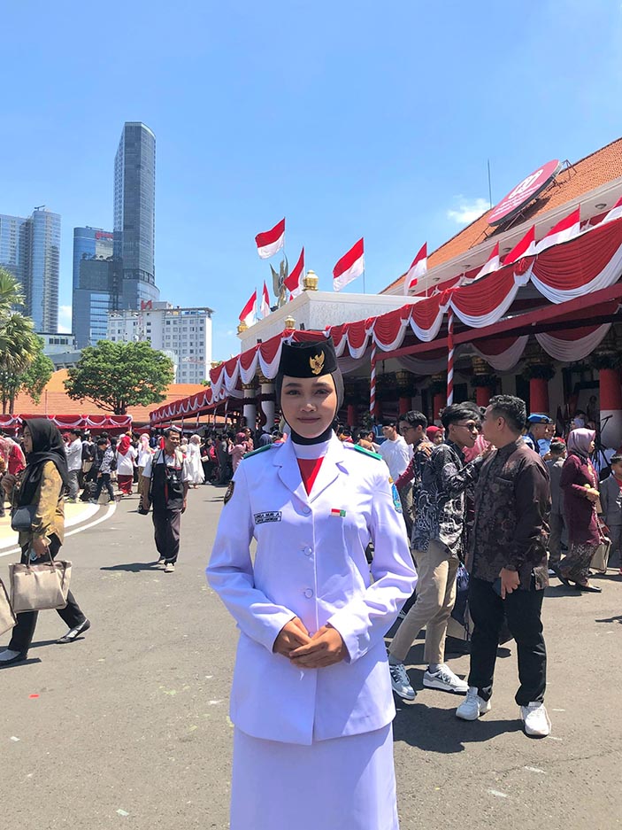 PRESTASI NONAKADEMIK: Annisa Nur Az-Zahra, Salah Satu Anggota Pasukan 17 Paskibraka Provinsi Jawa Timur. (IST/RDR.LMG)
