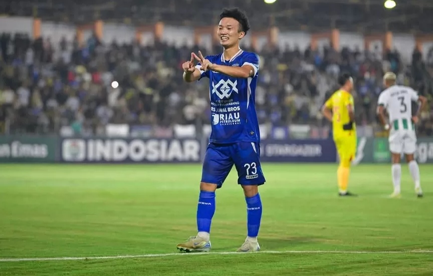 DIMINATI: Nori Akada saat membela PSPS Pekanbaru musim lalu. (INSTAGRAM NORI AKADA)