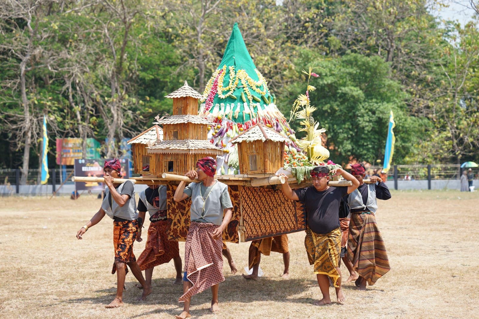 PELESTARIAN BUDAYA: Acara kegiatan Keleman di Desa Moronyamplung, Kecamatan Kembangbahu.