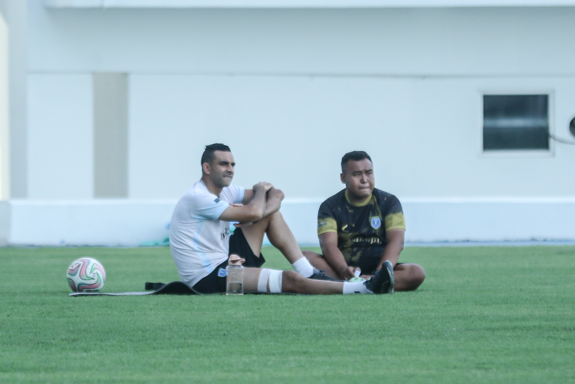 Otavio Dutra dipastikan bakal absen selama dua minggu karena akan mengikuti kursus kepelatiha.