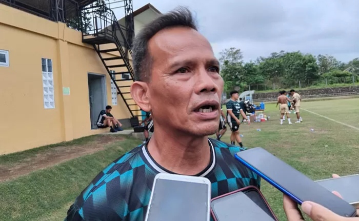 Pelatih PSS Sleman Ansyari Lubis (Rizky Wahyu/Radar Jogja)