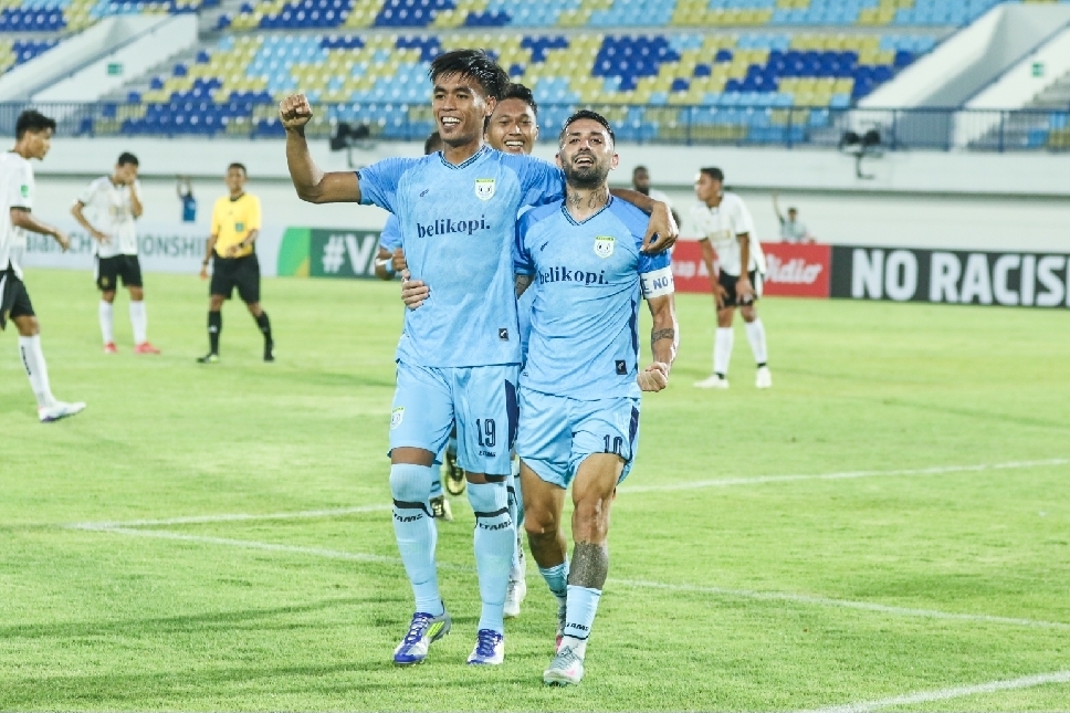 Adam Malik dan Jhonatan Bustos jadi Pahlawan kemenangan Persela atas Persiku Kudus.