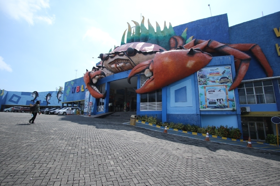 Pengelola wisata di Lamongan harus getol melakukan promosi untuk mendongkrak jumlah pengunjung.