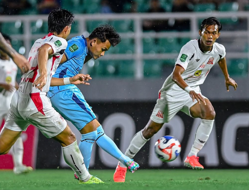 Gol M. Sadewa menjadi penentu kemenangan Persela atas Deltras FC Sidoarjo.