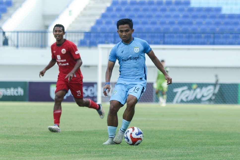 M. Hambali Tholib yang menjadi starter di sejumlah laga sebelumnya, dipastikan absen saat Persela melawat ke markas Persiku Kudus.
