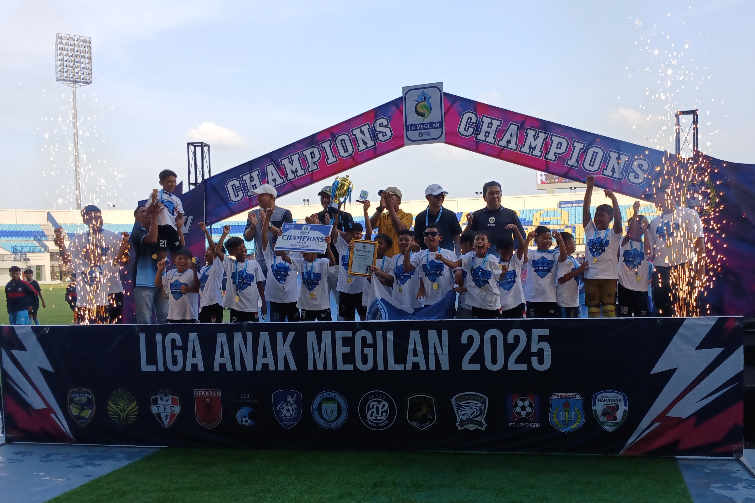 Akademi Persela berhasil keluar sebagai juara Liga Anak Megilan 2025 kategori u-10