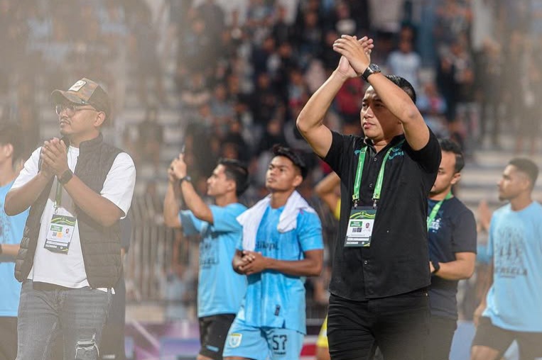 Paska mundurnya Fariz dari posisi CEO. Beberapa posisi didalam kepengurusan tim Persela masih kosong.