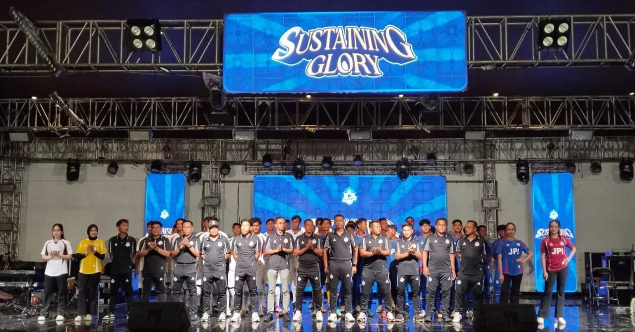 Launching jersey dan tim Persika Karanganyar untuk Liga Nusantara musim 2025-2026. (Rudi Hartono/Radar Solo)