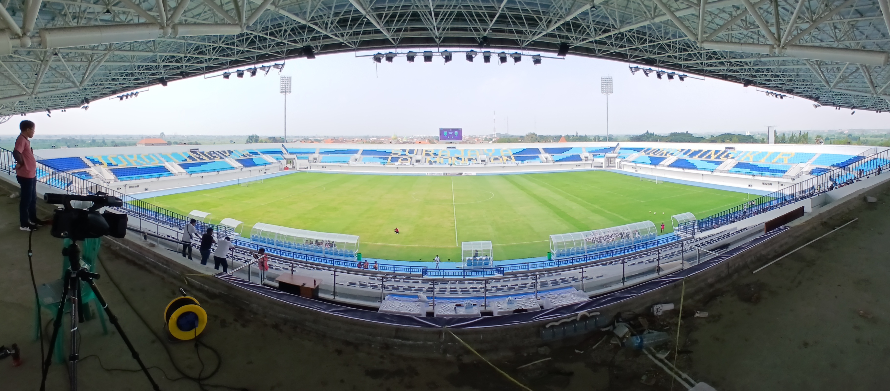 Stadion Surajaya menjadi salah satu dari 20 sarpras olahraga yang pengelolaannya bakal diambil alih pusat.