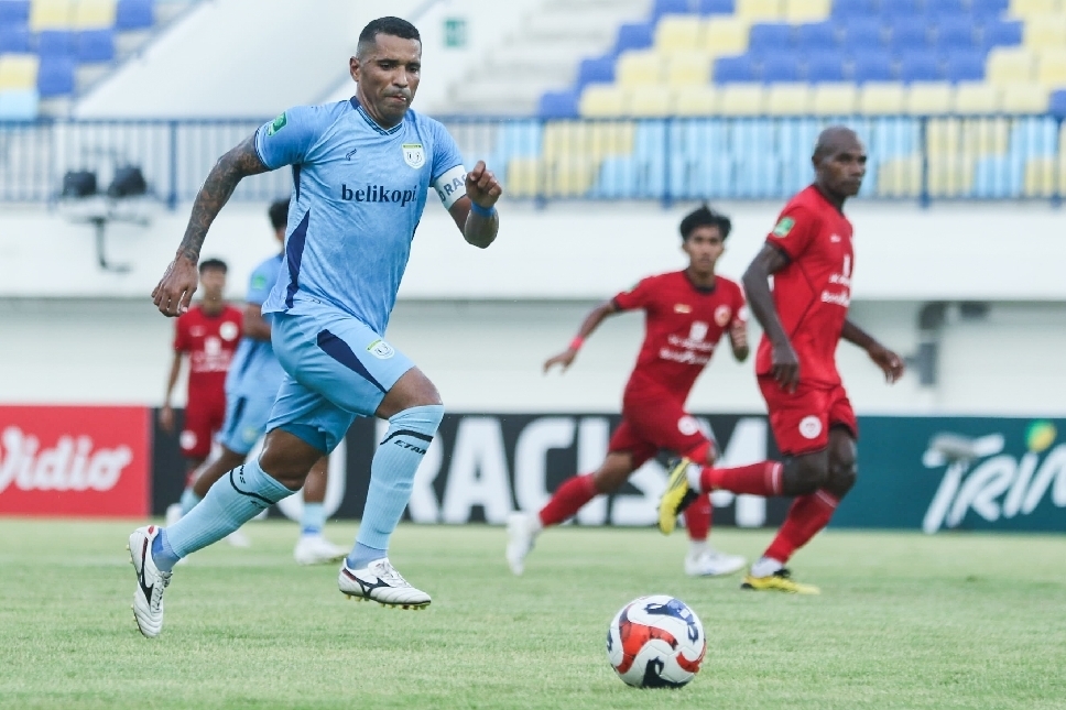 Meski kerap menjadi starter, Alberto Goncalves baru mengoleksi satu gol untuk Persela dalam 12 laga di Liga Championship.
