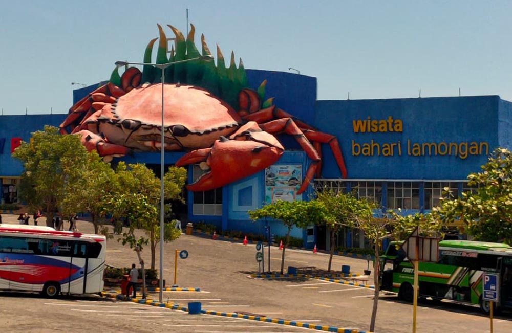 SALAH SATU WISATA ANDALAN: Wisata Bahari Lamongan yang ada di wilayah pantura. (IST/RDR.LMG)