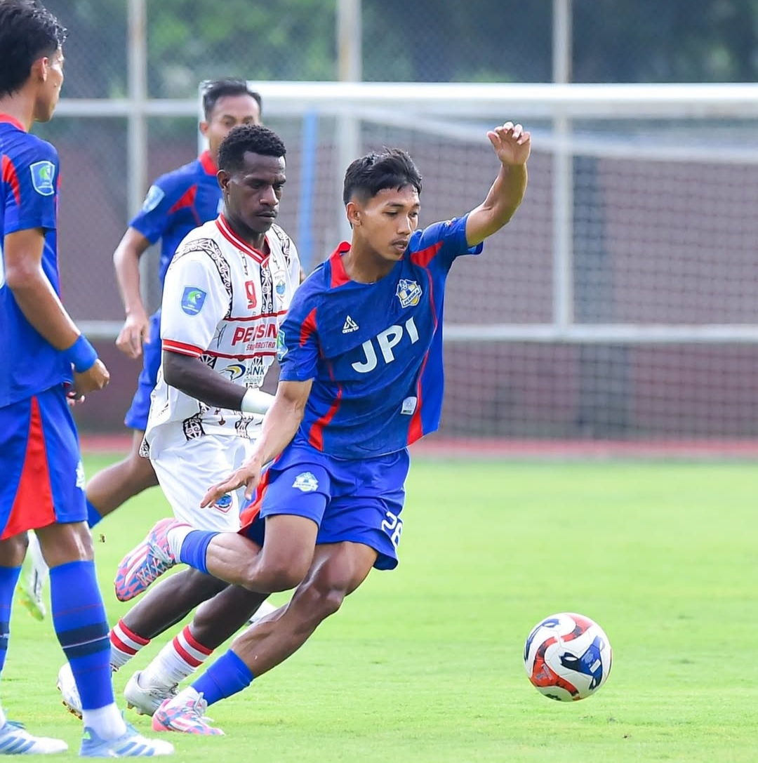 KEMBALI KALAH : Persika Karanganyar kembali menelan kekalahan ketiganya saat melawan Persinab Sang Maestro.
