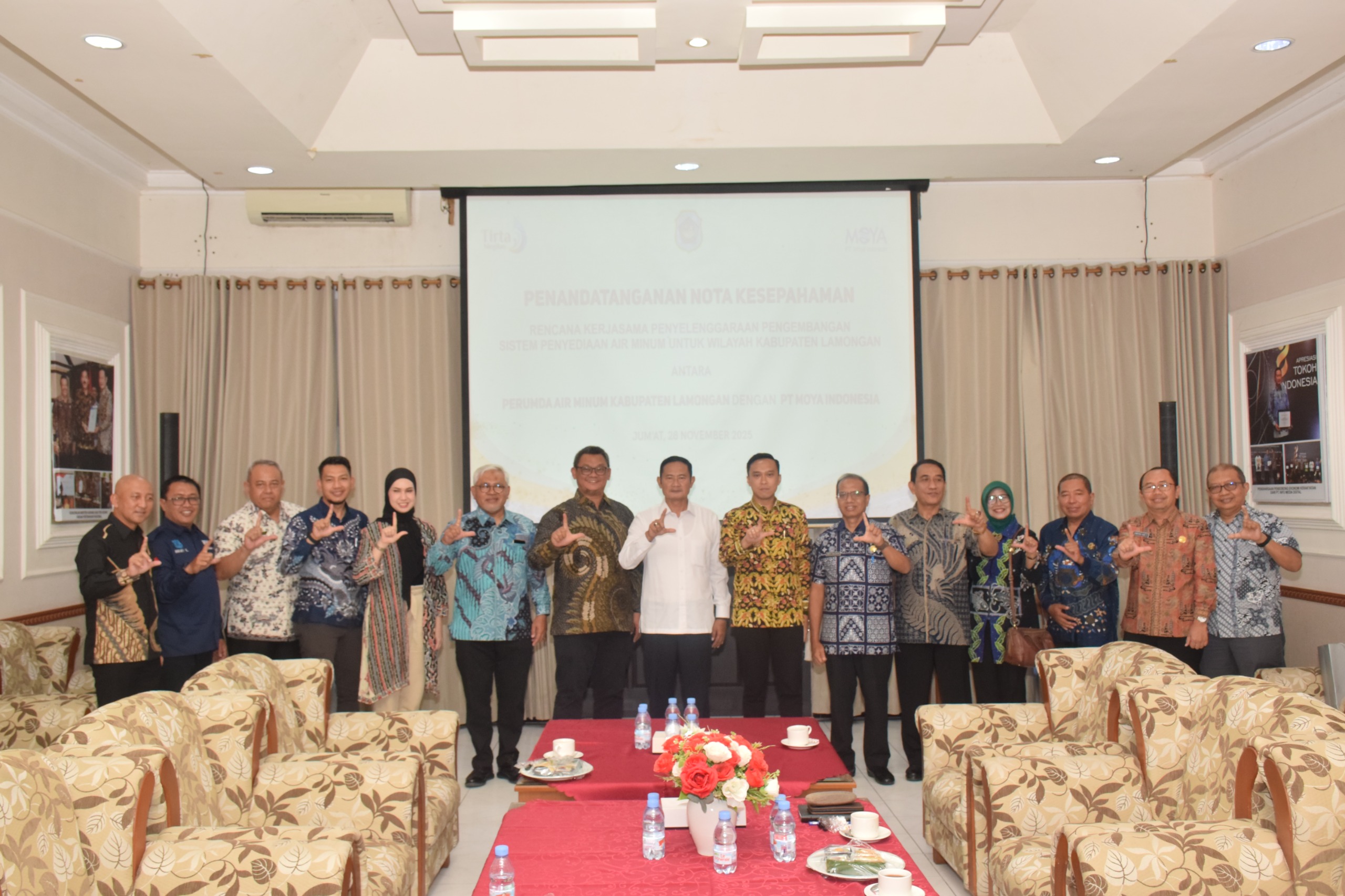 Perumda Air Minum Kabupaten Lamongan melaksanakan MoU dengan PT Moya Indonsesia.