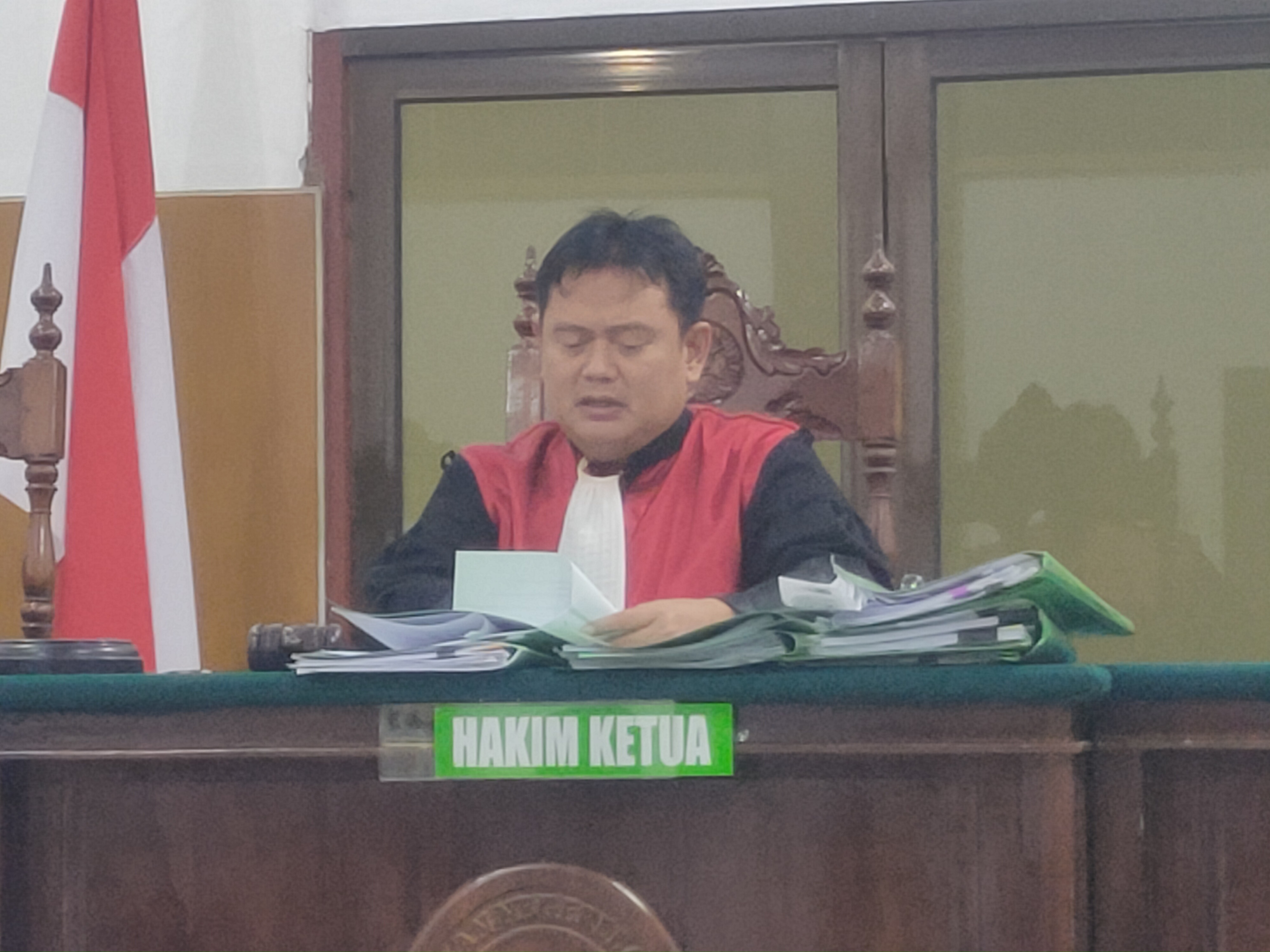Ketua Majelis Hakim, Yogi Rachmawan menjatuhkan vonis terhadap terdakwa S seperti dengan tuntutan JPU sebelumnya.