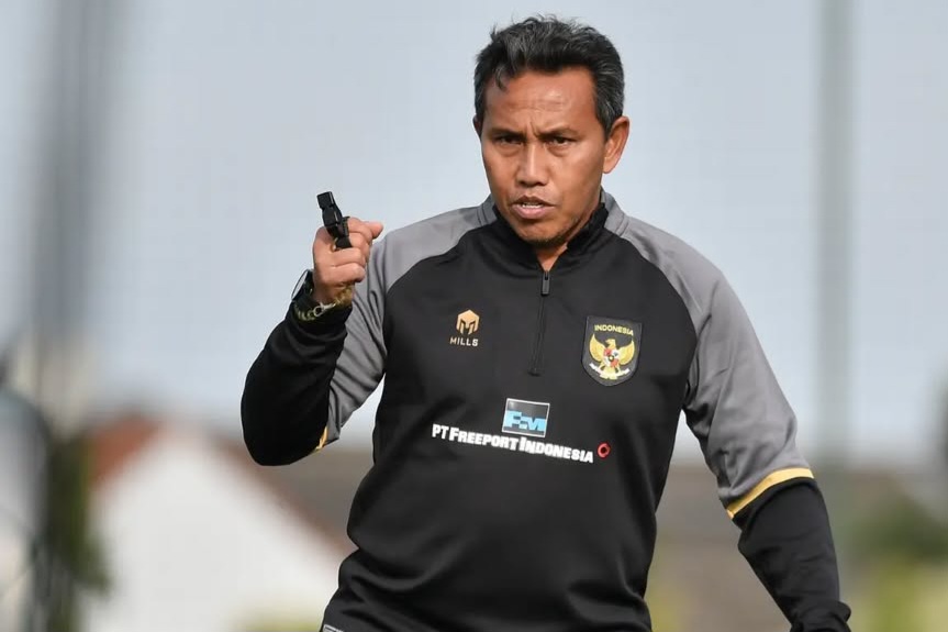 Bima Sakti rencana akan diperkenalkan sebagai pelatih Persela.