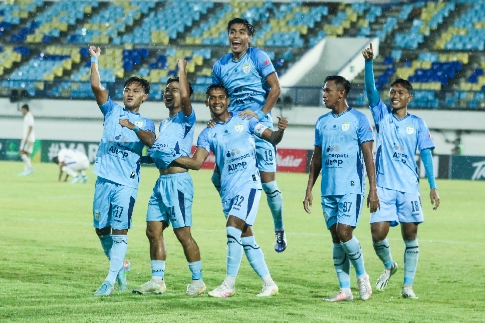 Persela berambisi melanjutkan trend positif di kandangnya saat menjamu Barito Putera, Minggu (11/1) sore.