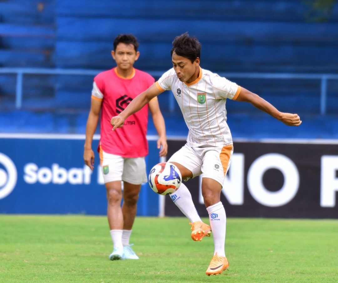 TETAP DI LIGA 3 : Meski menang melawan Persinab Sang Maestro di laga akhir, Persibo tidak lolos 8 besar karena disaat bersamaan Rans Nusantara FC juga menang.