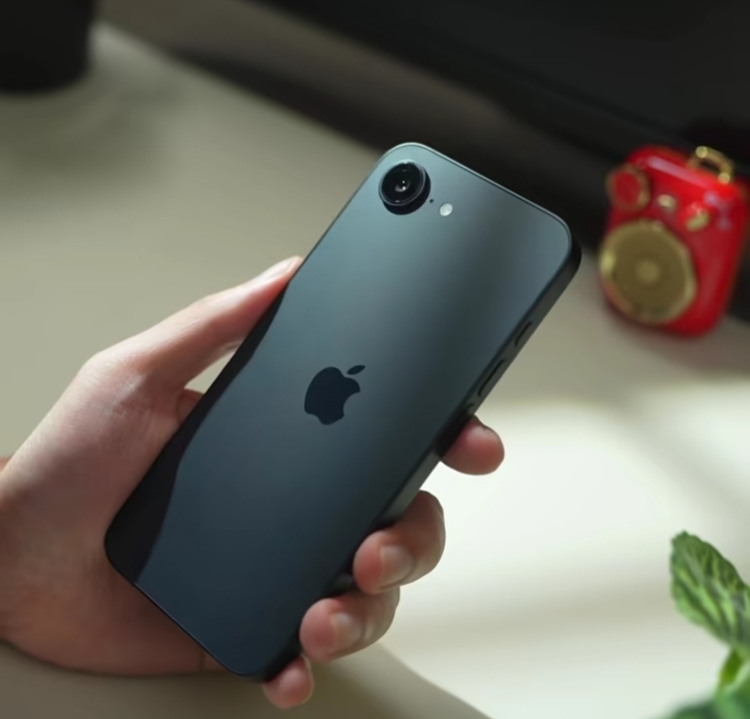 Tangkapan layar tampilan iphone 17e.