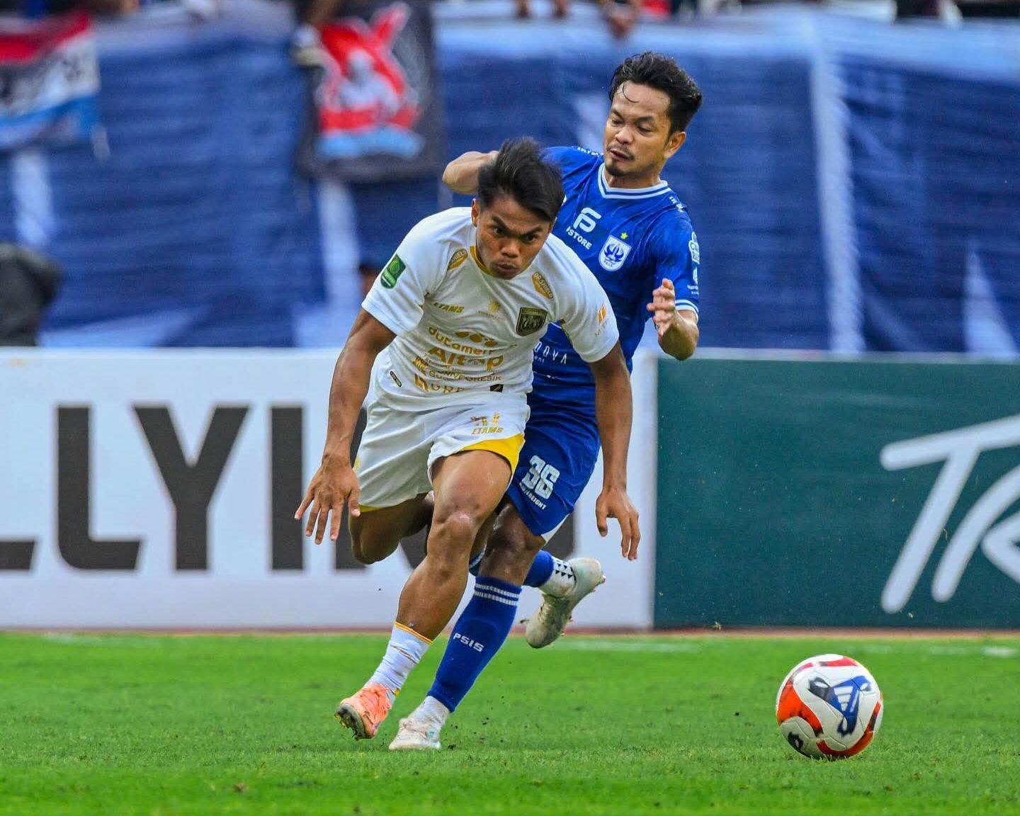 Pertandingan antara PSIS vs Persela di Stadion Jatidiri, Minggu (15/2) berakhir imbang.