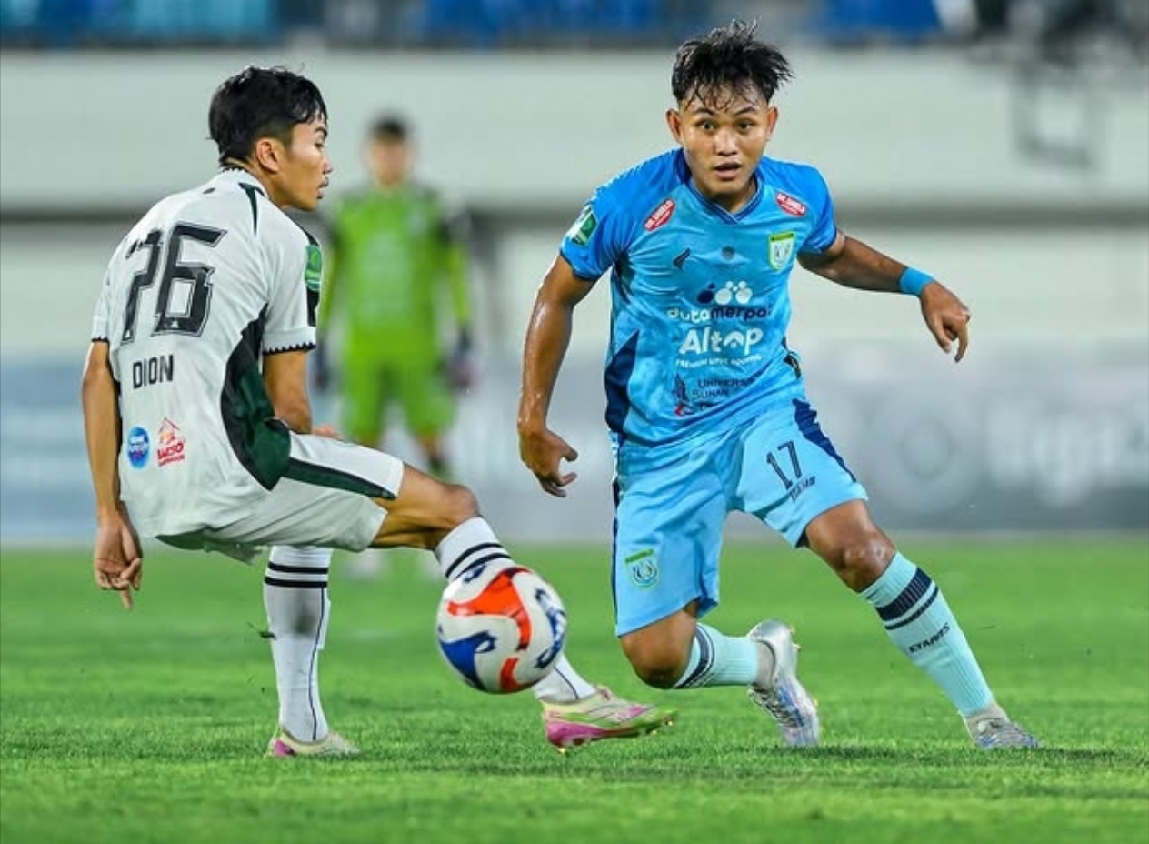 M. Sadewa dimasukkan di babak kedua, belum mampu menyelamatkan Persela dari kekalahan. 