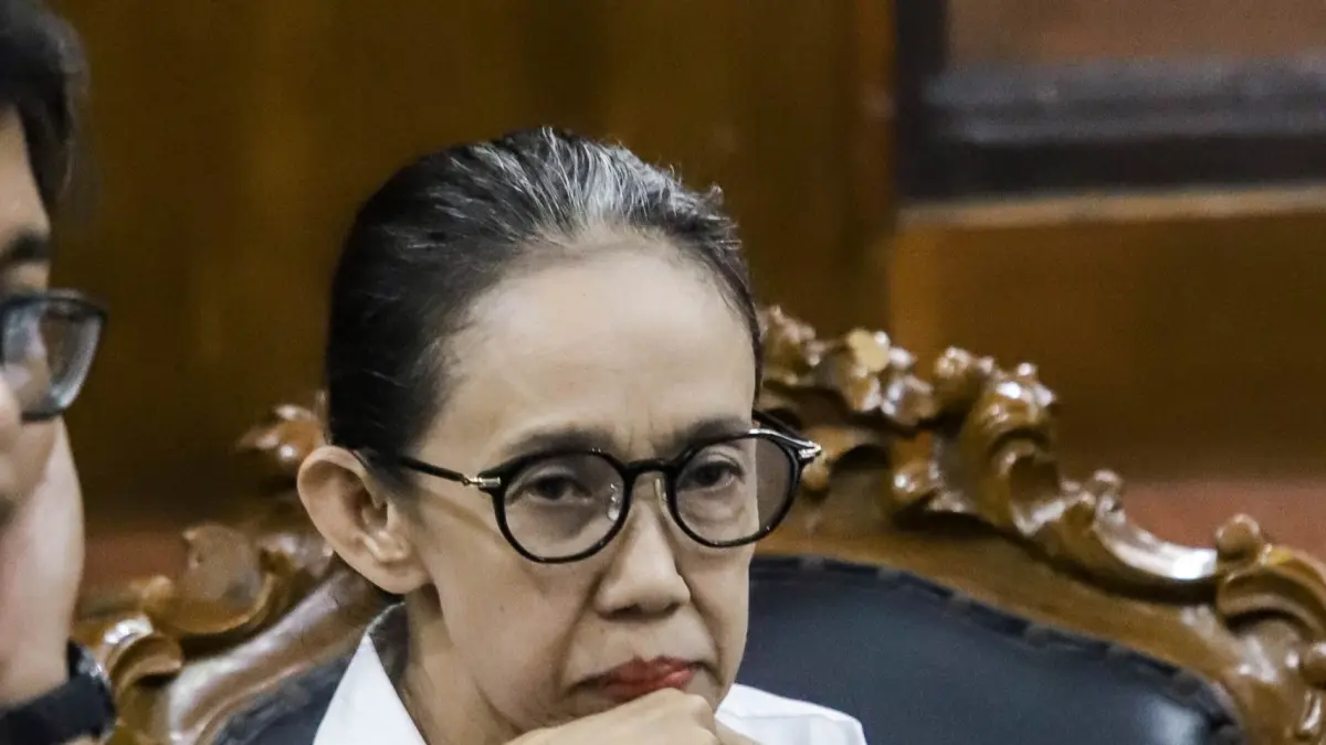 Nany Widjaja&nbsp;di Pengadilan Negeri Surabaya, Rabu (27/11). (Lugas Wicaksono/Jawa Pos)