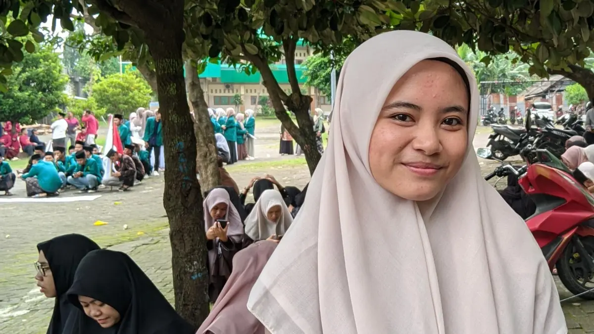 AKTIF DI KAMPUS DAN PONDOK: Shilvi Carrina Nur Hidayah. (IST/RDR.LMG)