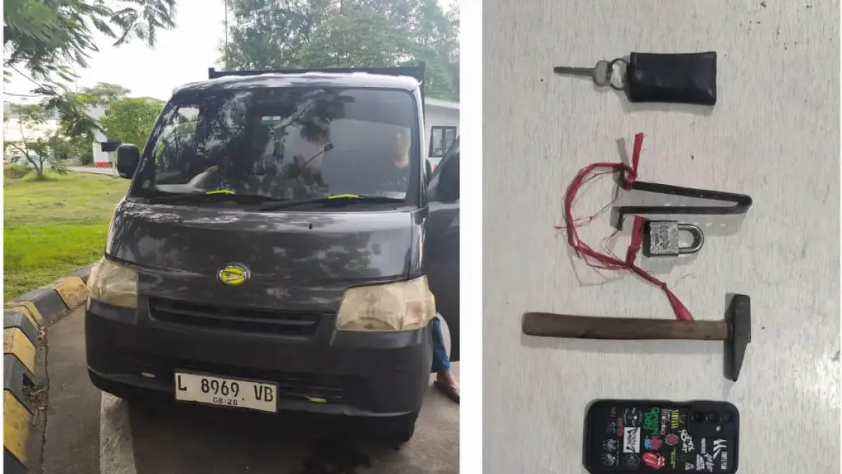 DIAMANKAN: Polisi berhasil meringkus empat pelaku pencurian mobil pikap di Jalan Kutisari Selatan, Surabaya. Polisi juga menyita kunci duplikat dari tersangka (kiri). (IST/RADAR SURABAYA)