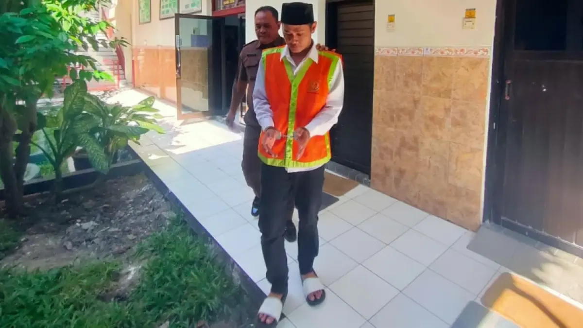 Lentera Marga Mukti sebelumnya pernah dihukum atas kasus peredaran narkotika. (AHMAD ASIP/RADAR LAMONGAN)