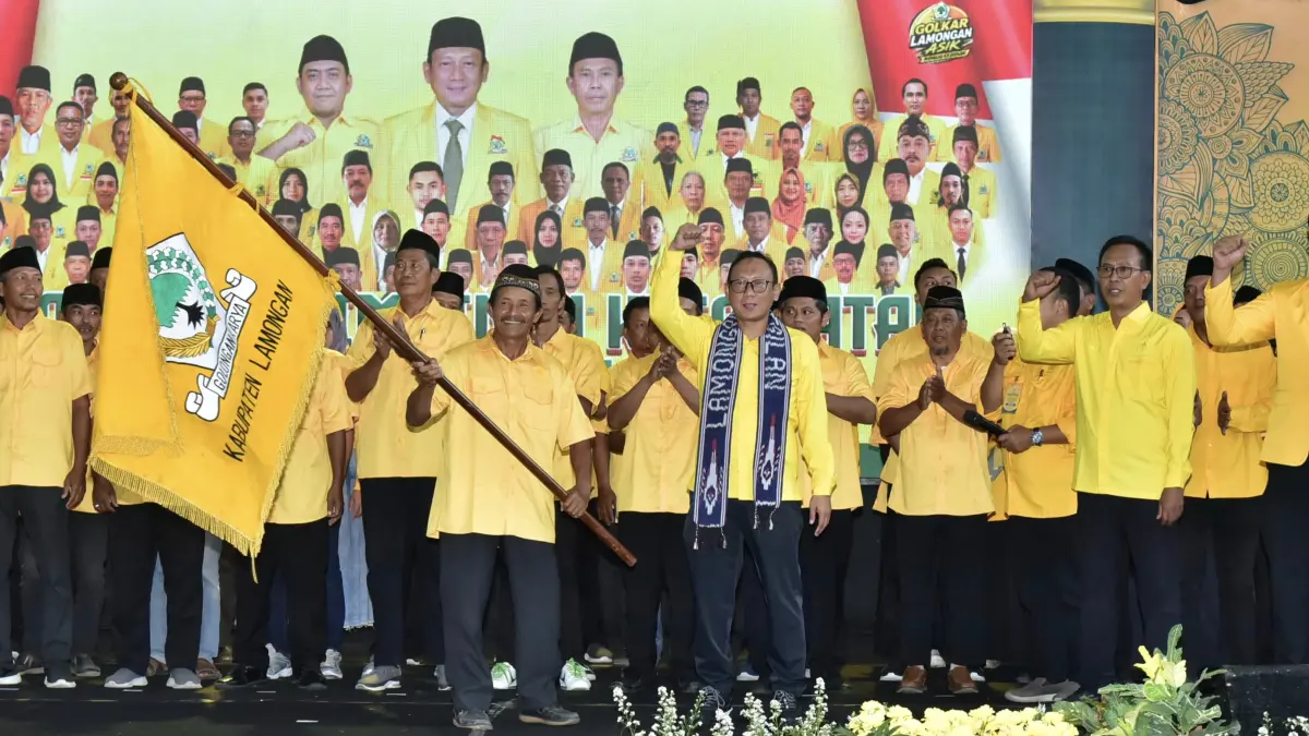 Ketua DPD Partai Golkar Lamongan, H. Ujik Silvian Effendi membawa pengaruh signifikan bagi meningkatnya kepercayaan masyarakat kepada Partai Golkar.&nbsp;(ISTIMEWA/RADAR LAMONGAN)