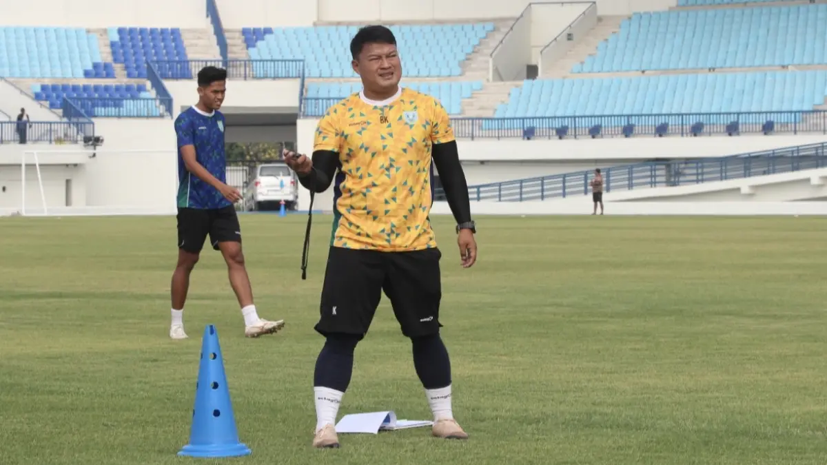 Pelatih Fisik Persela Budi Kurnia bakal mengagendakan lagi tes fisik Vo2 max satu kali sebelum kick-off. (AHMAD ASIP/RADAR LAMONGAN)

