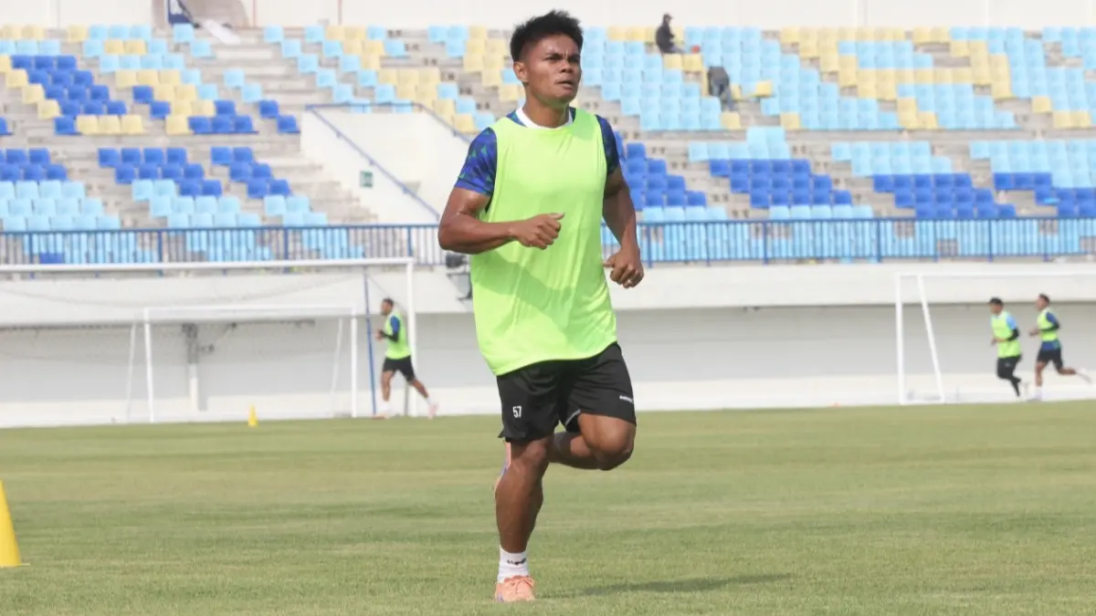 Determinasi yang ditunjukkan Rafiud Drajat pada musim lalu diharapkan tetap terjaga. (AHMAD ASIP/RADAR LAMONGAN)