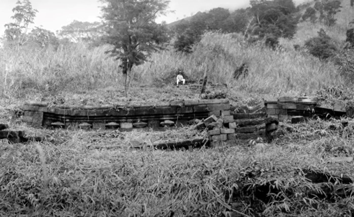 ZAMAN BELANDA: Dokumentasi penemuan pertama Candi Selokelir di Gunung Penanggungan, Trawas, Kabupaten Mojokerto. (dok BPK Wilayah XI Jatim)