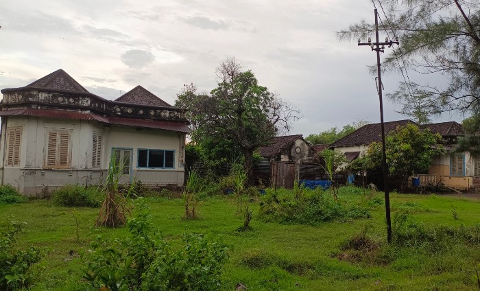 JEJAK SEJARAH: Jalur KA di sekitar PG Perning yang juga menjadi jalur alternatif pemulangan eks tentara Jepang menuju Malang setelah proklamasi kemerdekaan RI.