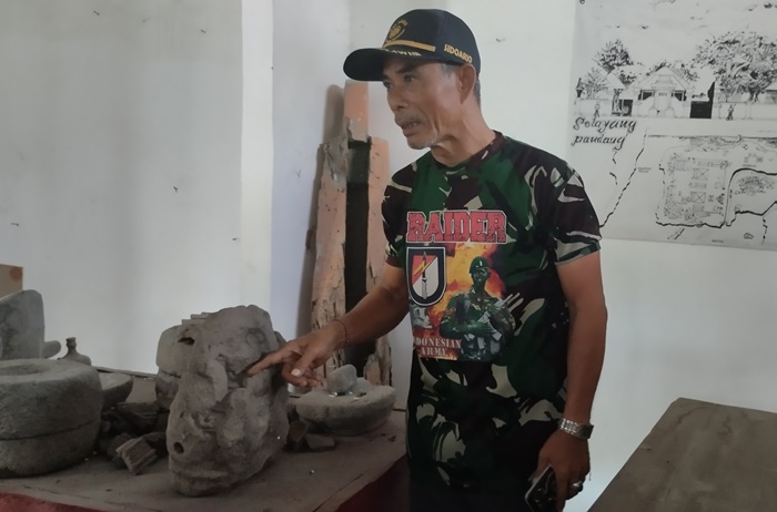 PENEMUAN: Salah satu temuan yang disimpan di Museum Alas Trik, di Desa Kedungbocok, Kecamatan Tarik, Kabupaten Sidoarjo. (foto: Nadya Azzahra for Radar Majapahit)