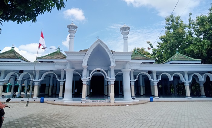 MEGAH: Kondisi bangunan Masjid Al Musthofa di Dusun Kedung Sumur, Desa Canggu, Kecamatan Jetis, Kabupaten Mojokerto. (foto: Putri Fadiyah for Radar Majapahit)