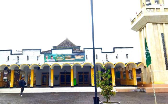 PENINGGALAN: Kondisi Masjid Darussalam peninggalan Raden Antio di Dusun Kauman, Desa/Kecamatan Bangsal, Kabupaten Mojokerto. (foto: Putri Fadiyah for Radar Majapahit)