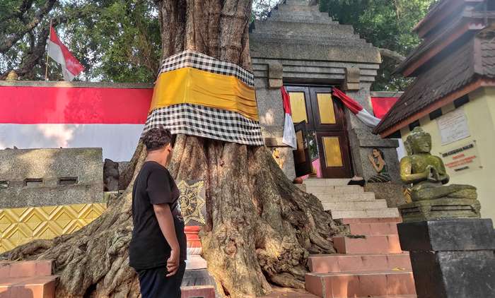 KERAMAT: Situs Siti Inggil yang terjaga kesakralannya di Dusun/Desa Bejijong, Kecamatan Trowulan, Kabupaten Mojokerto. (foto: Awaludin Ibnu for Radar Majapahit)