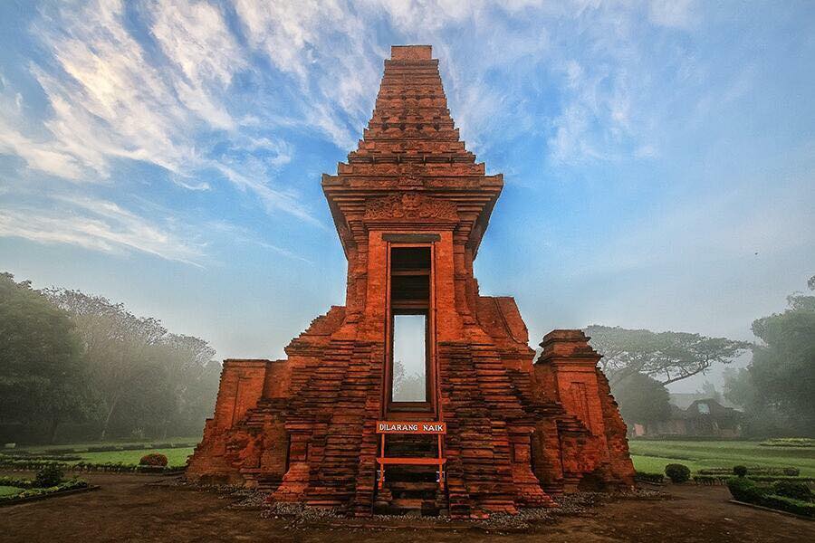 foto candi bajang ratu (Istimewa)