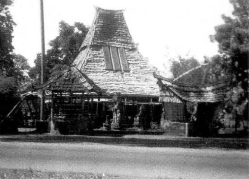 BERNILAI HISTORIS: Museum Majapahit atau gedung OVM sebagai tempat menyimpan benda-benda bersejarah era Kerajaan Majapahit di Kecamatan Trowulan, Kabupaten Mojokerto. (foto: dok. JPRM)