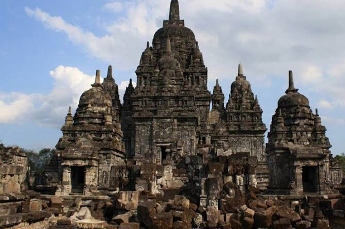 Kerajaan Majapahit adalah simbol kejayaan masa lampau Nusantara. sumber foto: pinterets